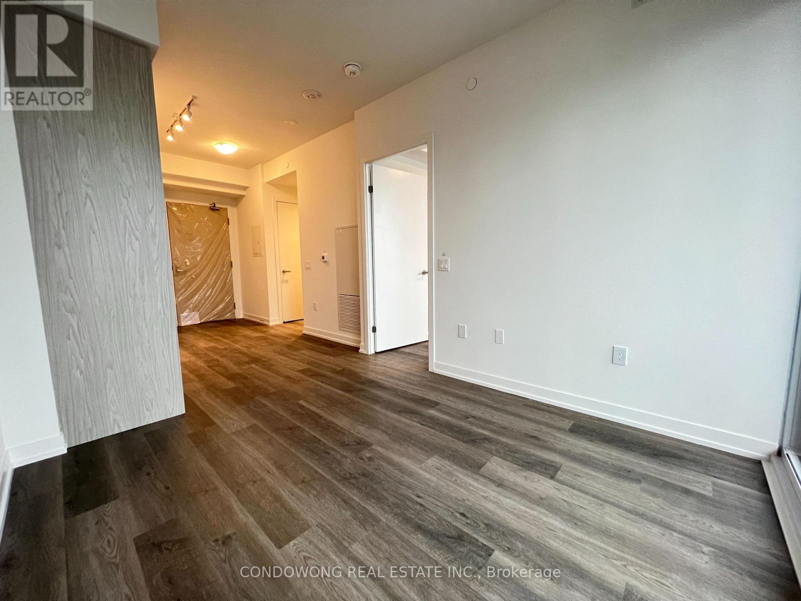 5312 - 55 Cooper Street, Toronto, Ontario  M5E 0G1 - Photo 6 - C12613336