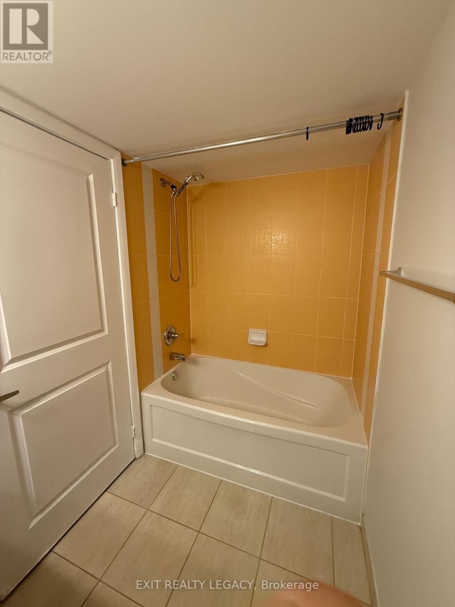 701 - 5791 Yonge Street, Toronto, Ontario  M2M 0A8 - Photo 9 - C12613364