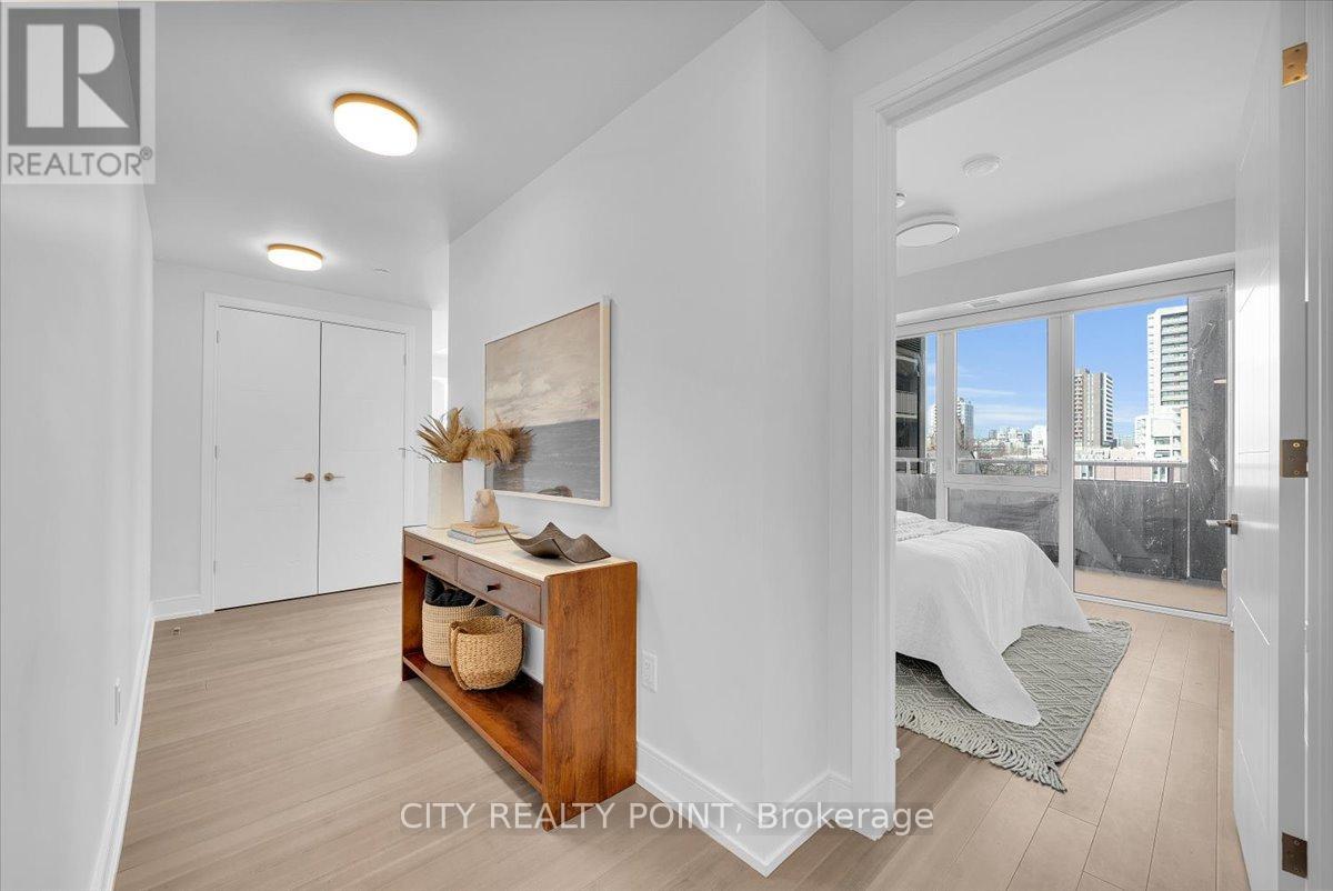 503 - 664 Spadina Avenue, Toronto, Ontario  M5S 2H7 - Photo 3 - C12613388