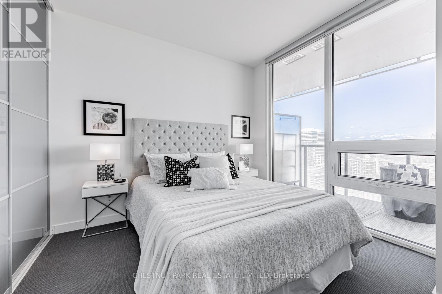 2206 - 1 Market Street, Toronto, Ontario  M5E 0A2 - Photo 13 - C12613408