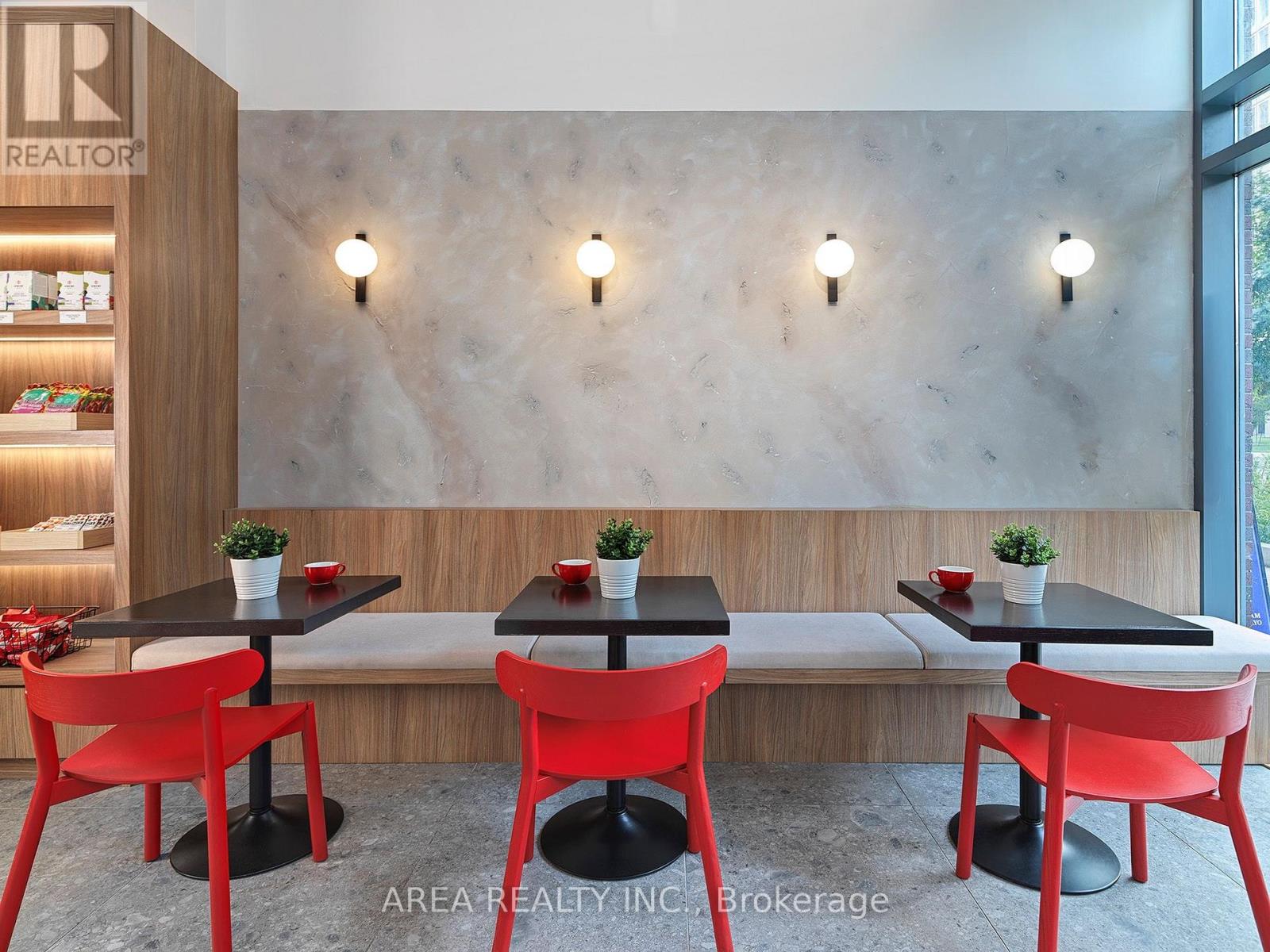 108B - 233 COLLEGE STREET, Toronto, Ontario