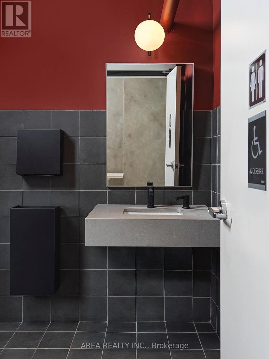 108b - 233 College Street, Toronto, Ontario  M5T 2B6 - Photo 7 - C12613422