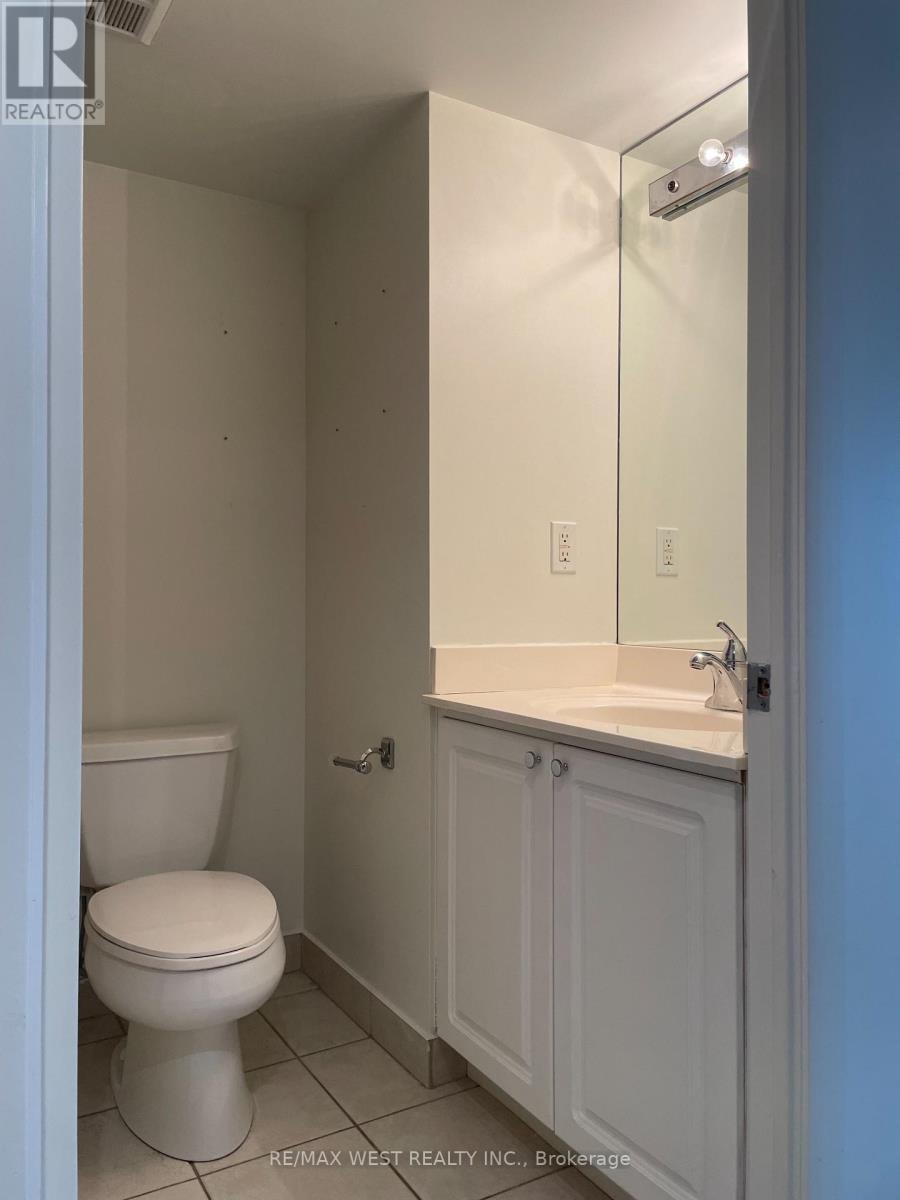 1507 - 219 Fort York Boulevard, Toronto, Ontario  M5V 1B1 - Photo 12 - C12613430