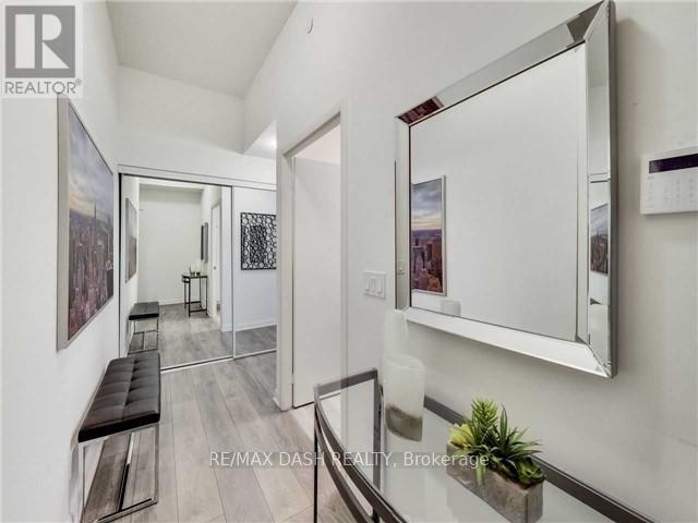 1103 - 435 Richmond Street W, Toronto, Ontario  M5V 1Y1 - Photo 2 - C12613440