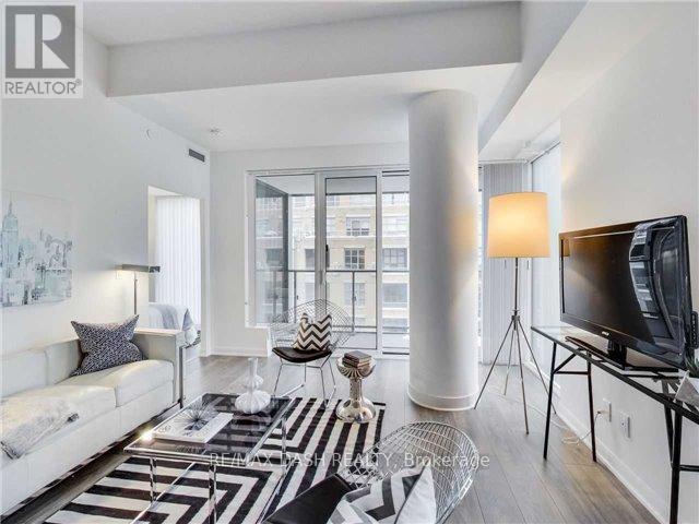 1103 - 435 Richmond Street W, Toronto, Ontario  M5V 1Y1 - Photo 3 - C12613440