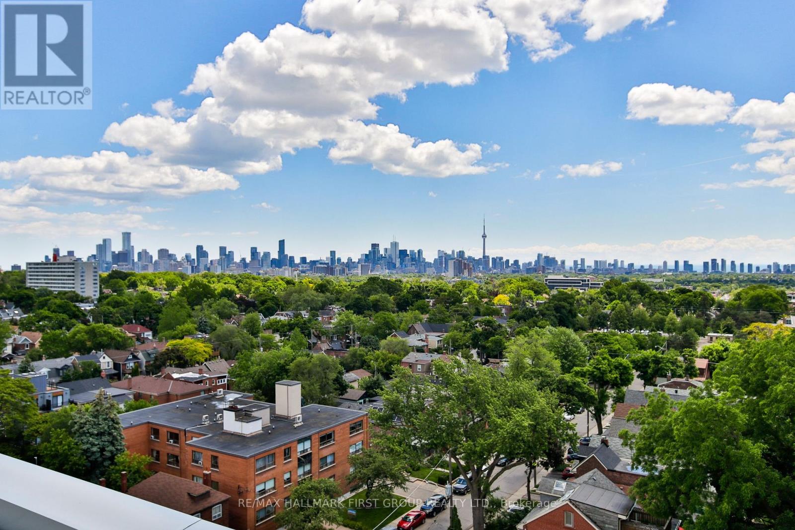 401 - 835 St Clair Avenue W, Toronto, Ontario  M6C 2N5 - Photo 14 - C12613452