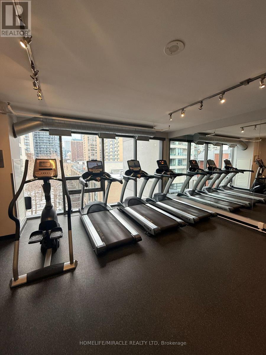 1106 - 285 Mutual Street, Toronto, Ontario  M4Y 1X6 - Photo 19 - C12613470