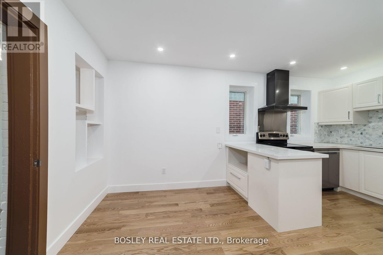 A - 926 Kingston Road, Toronto, Ontario  M4E 1S5 - Photo 4 - E12613384