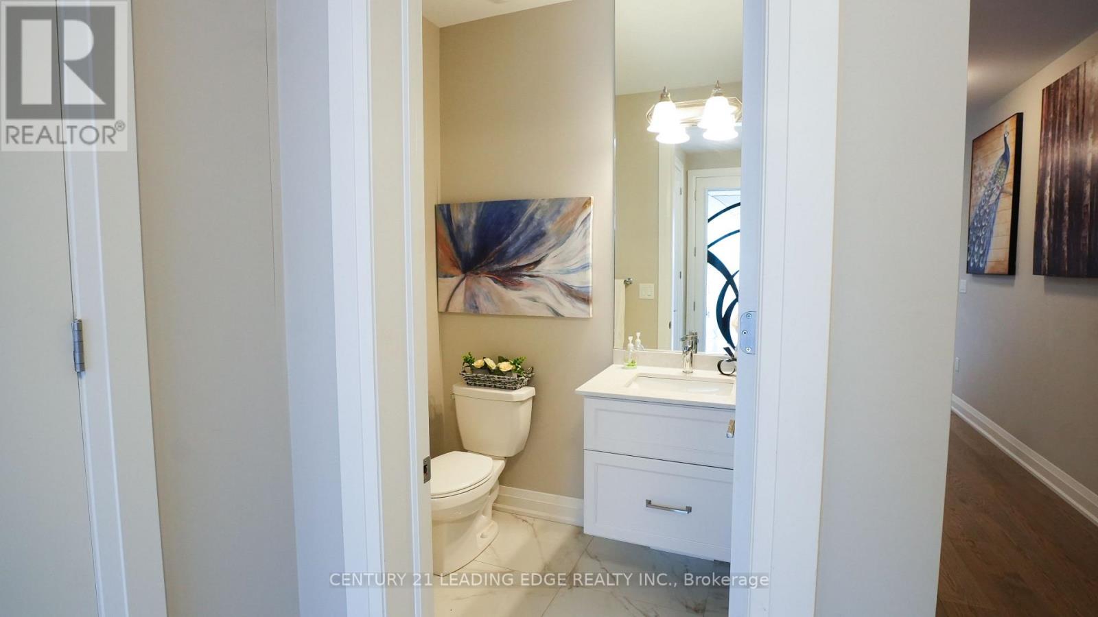 34 Huggins Drive, Whitby, Ontario  L1P 0N4 - Photo 14 - E12607816