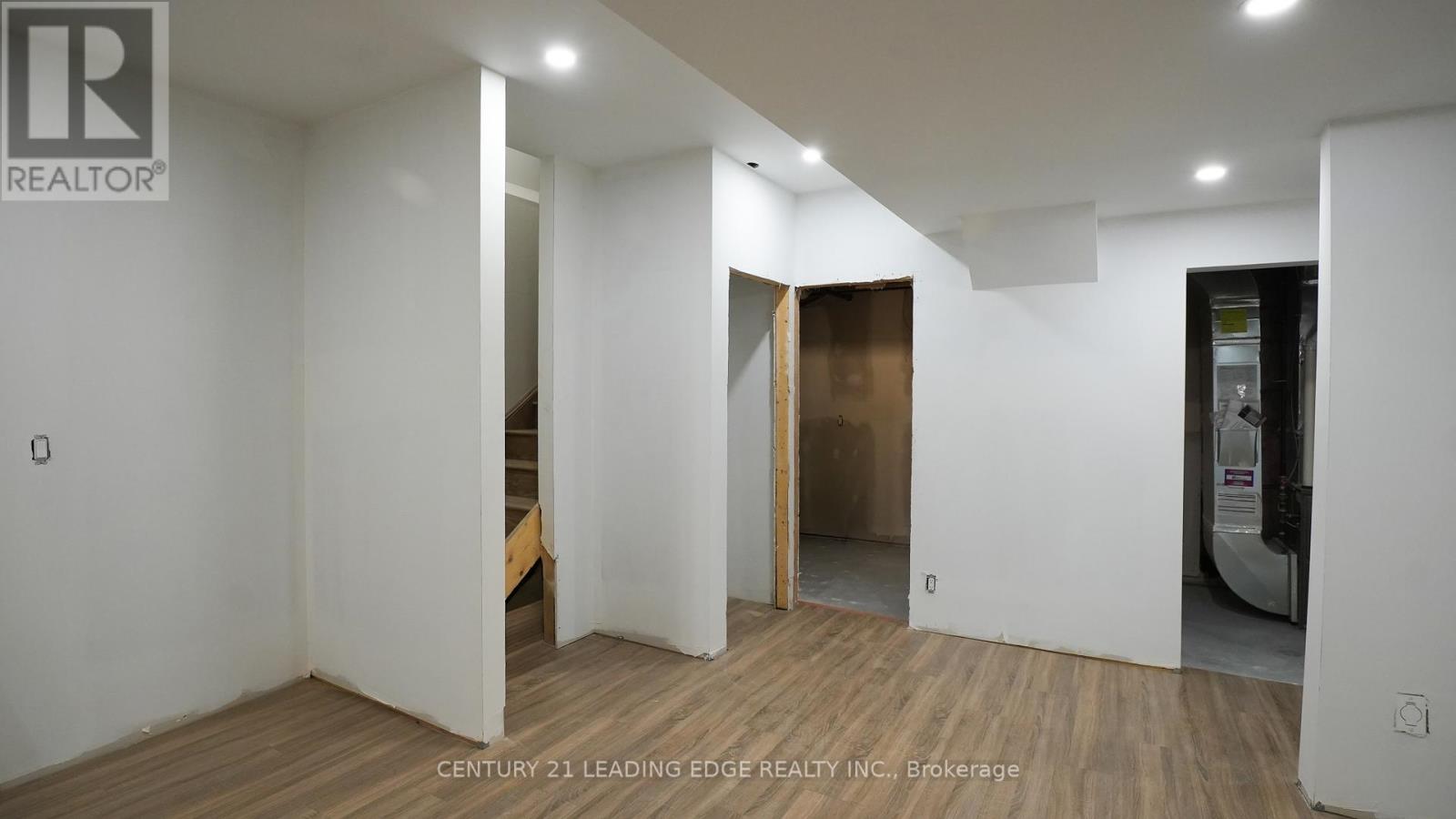 34 Huggins Drive, Whitby, Ontario  L1P 0N4 - Photo 36 - E12607816