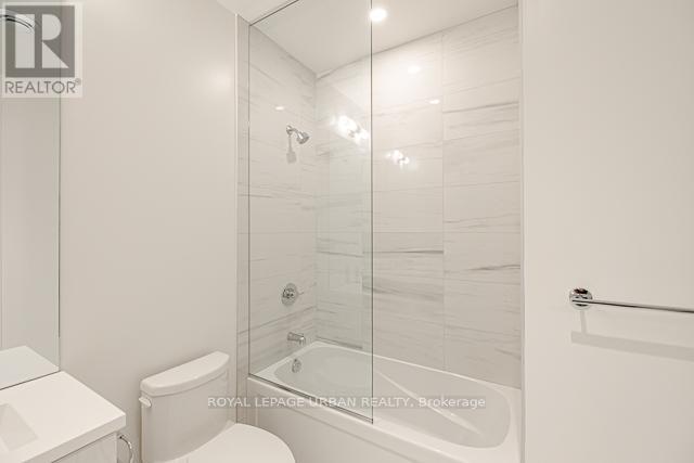 3608 - 8 Interchange Way, Vaughan, Ontario  L4K 5Z7 - Photo 11 - N12613442