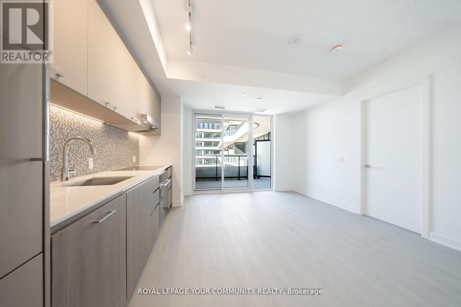 725 - 8188 Yonge Street, Vaughan (Uplands), Ontario  L4J 1W5 - Photo 13 - N12613476