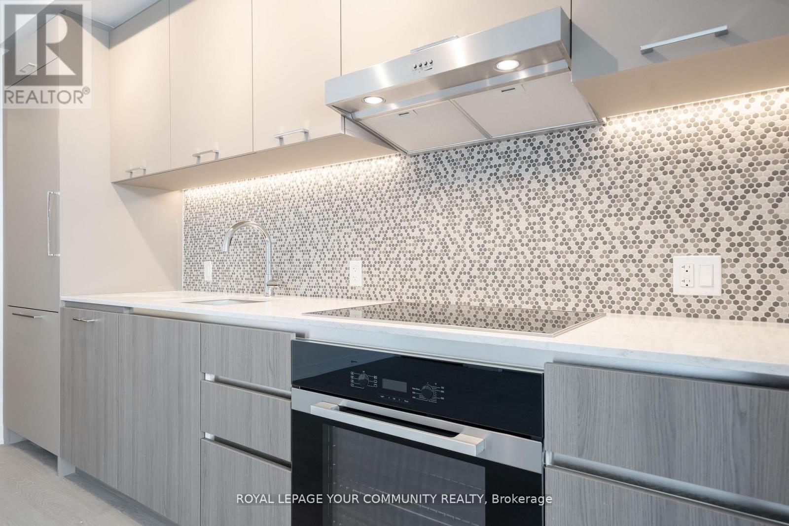 725 - 8188 Yonge Street, Vaughan (Uplands), Ontario  L4J 1W5 - Photo 15 - N12613476