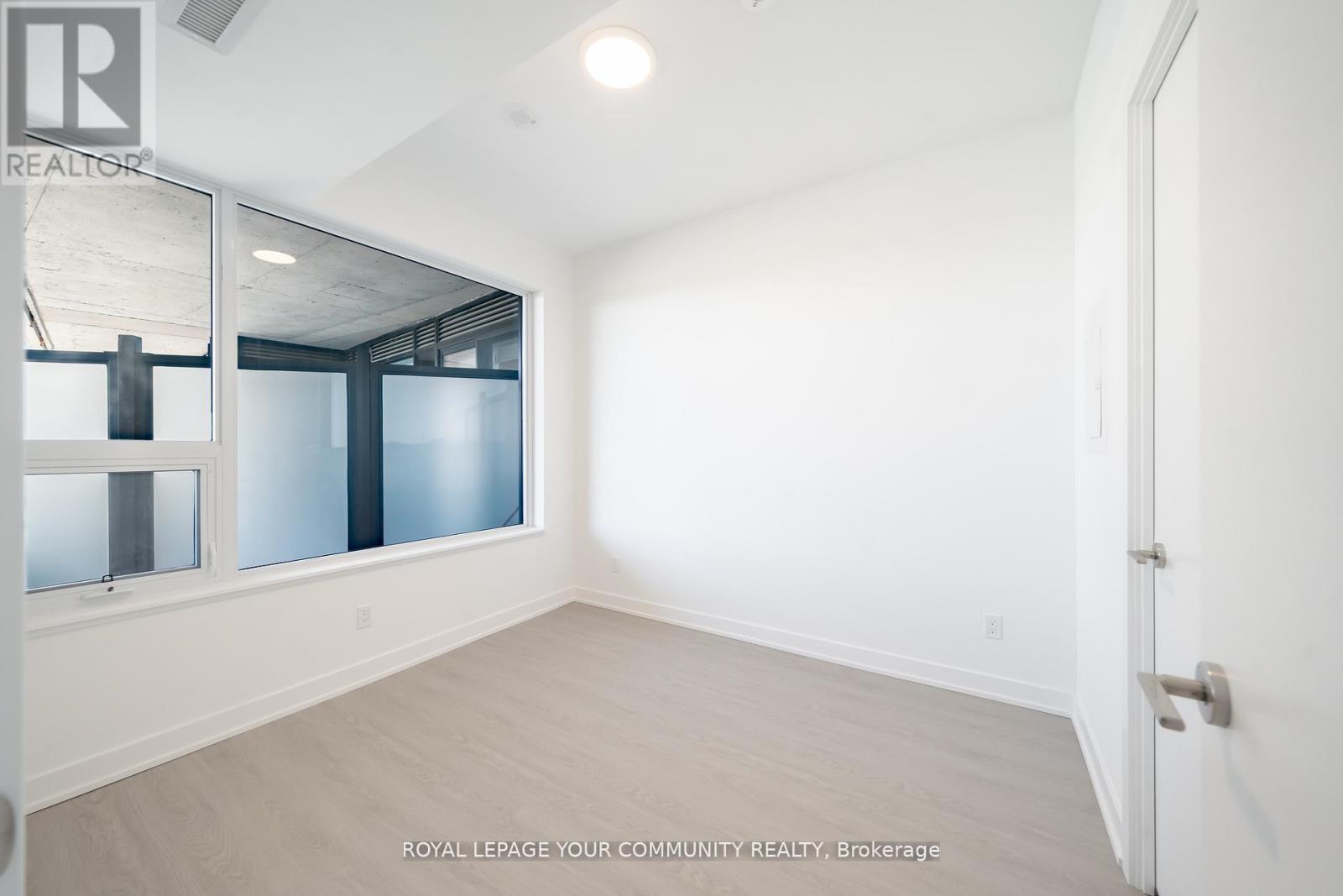 725 - 8188 Yonge Street, Vaughan (Uplands), Ontario  L4J 1W5 - Photo 19 - N12613476