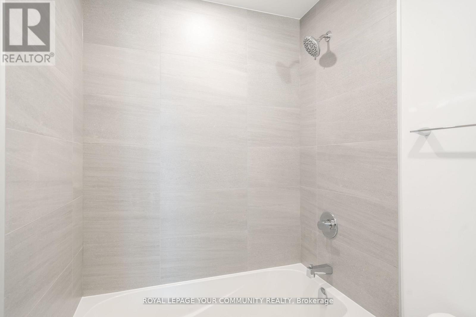 725 - 8188 Yonge Street, Vaughan (Uplands), Ontario  L4J 1W5 - Photo 21 - N12613476