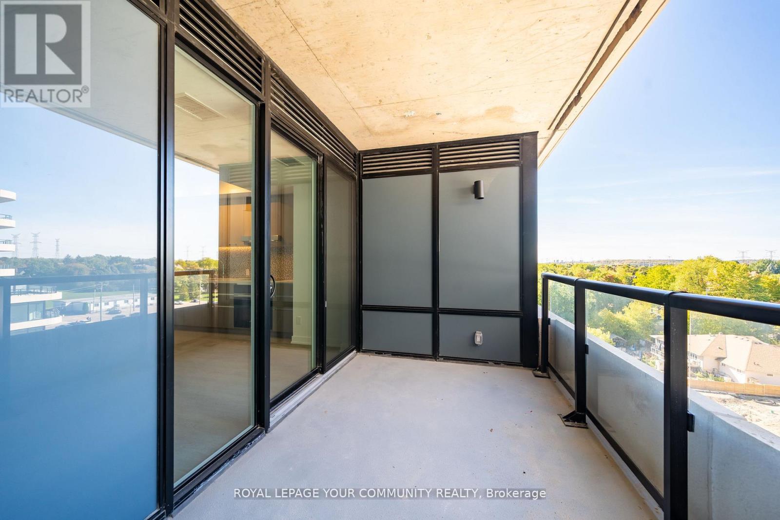 725 - 8188 Yonge Street, Vaughan (Uplands), Ontario  L4J 1W5 - Photo 28 - N12613476