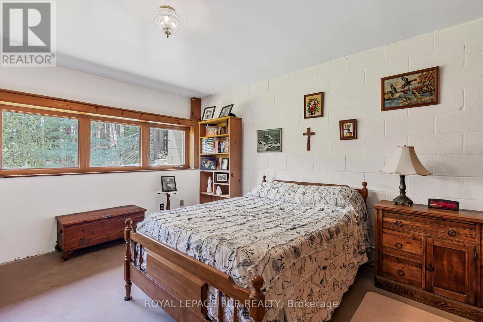 1092 Ballycroy Road, Adjala-Tosorontio, Ontario  L0N 1P0 - Photo 22 - N12530692