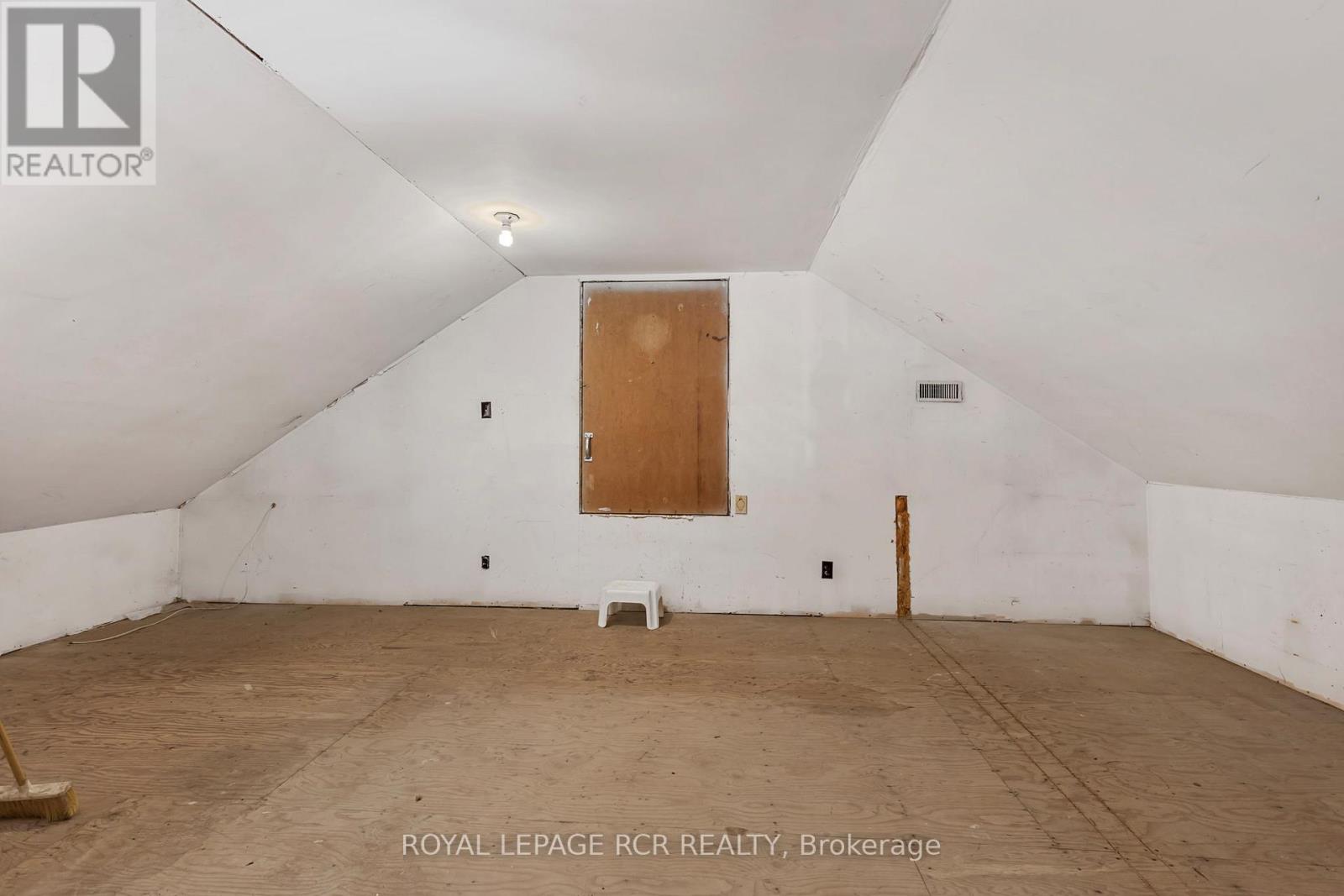 1092 Ballycroy Road, Adjala-Tosorontio, Ontario  L0N 1P0 - Photo 28 - N12530692