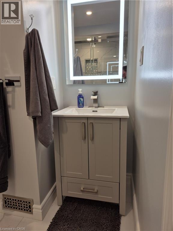 11 Silverspring Crescent, Hannon, Ontario  L0R 1P0 - Photo 38 - 40782077