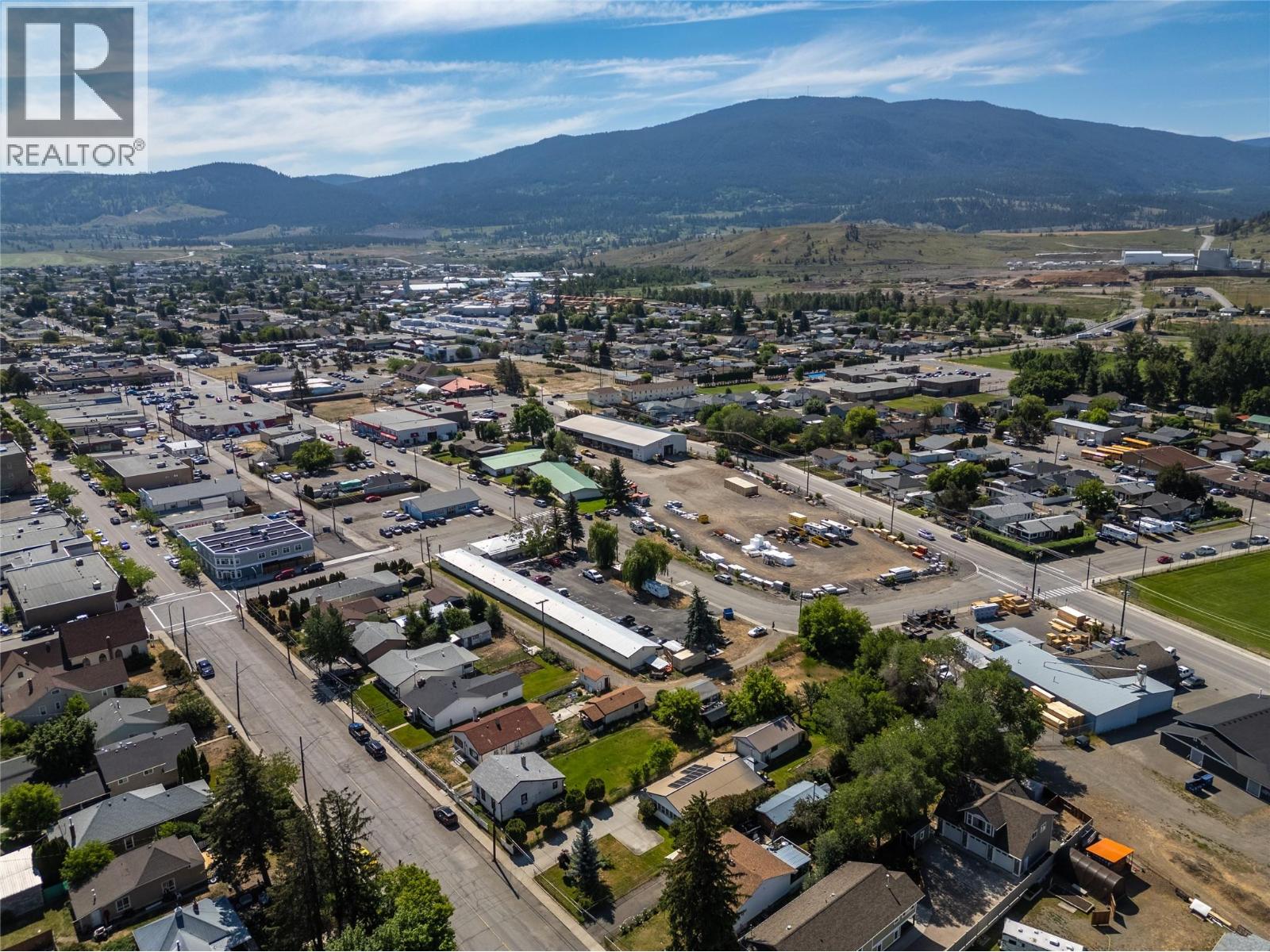 1801 Chapman Street, Merritt, British Columbia  V1K 1R6 - Photo 8 - 10351721