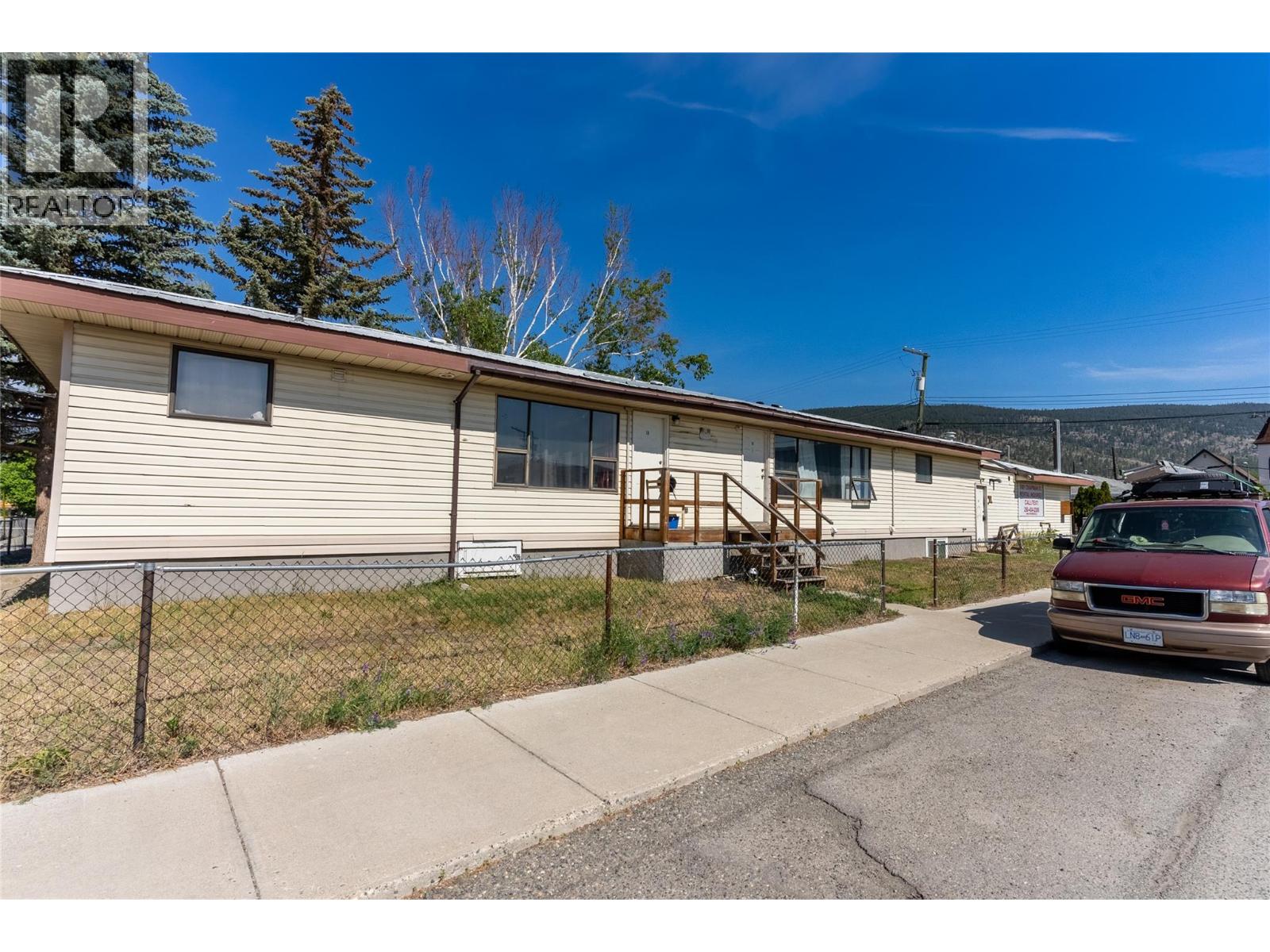 1801 Chapman Street, Merritt, British Columbia  V1K 1R6 - Photo 29 - 10351721