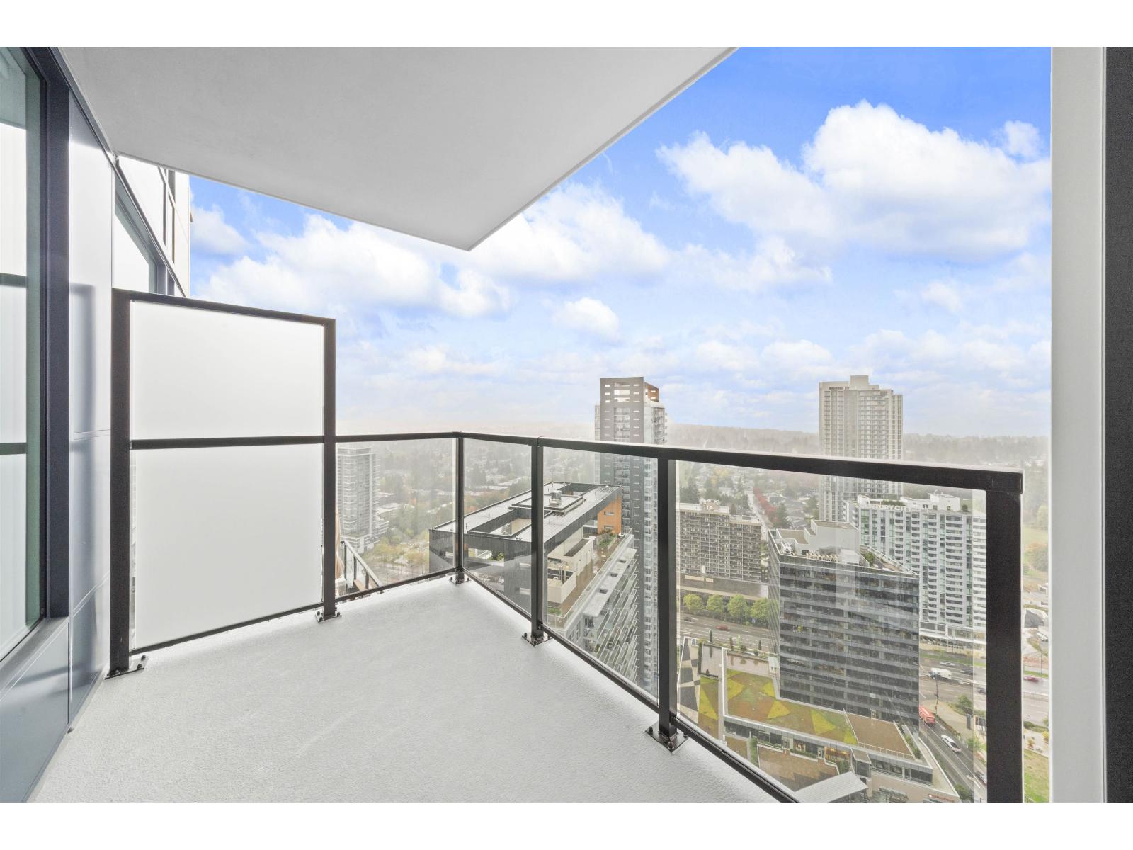 3503 13745 George Junction, Surrey, British Columbia  V3T 4Y3 - Photo 6 - R3056794