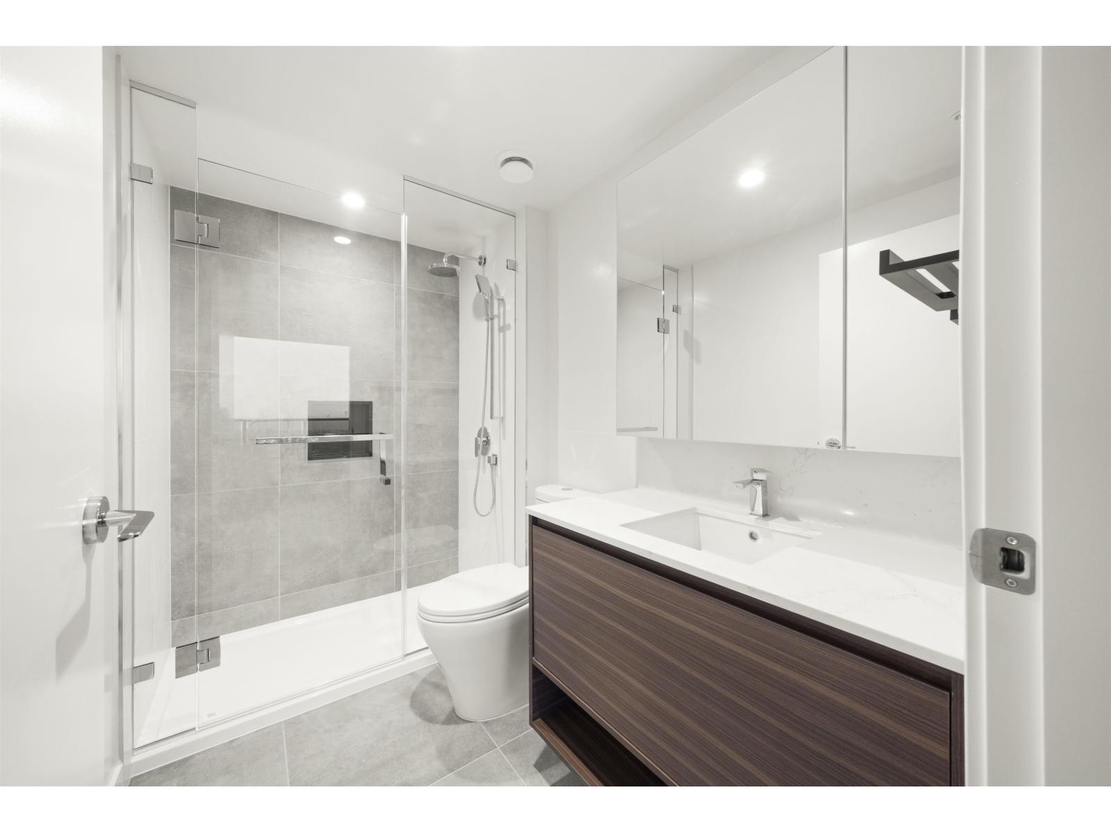 3503 13745 George Junction, Surrey, British Columbia  V3T 4Y3 - Photo 17 - R3056794