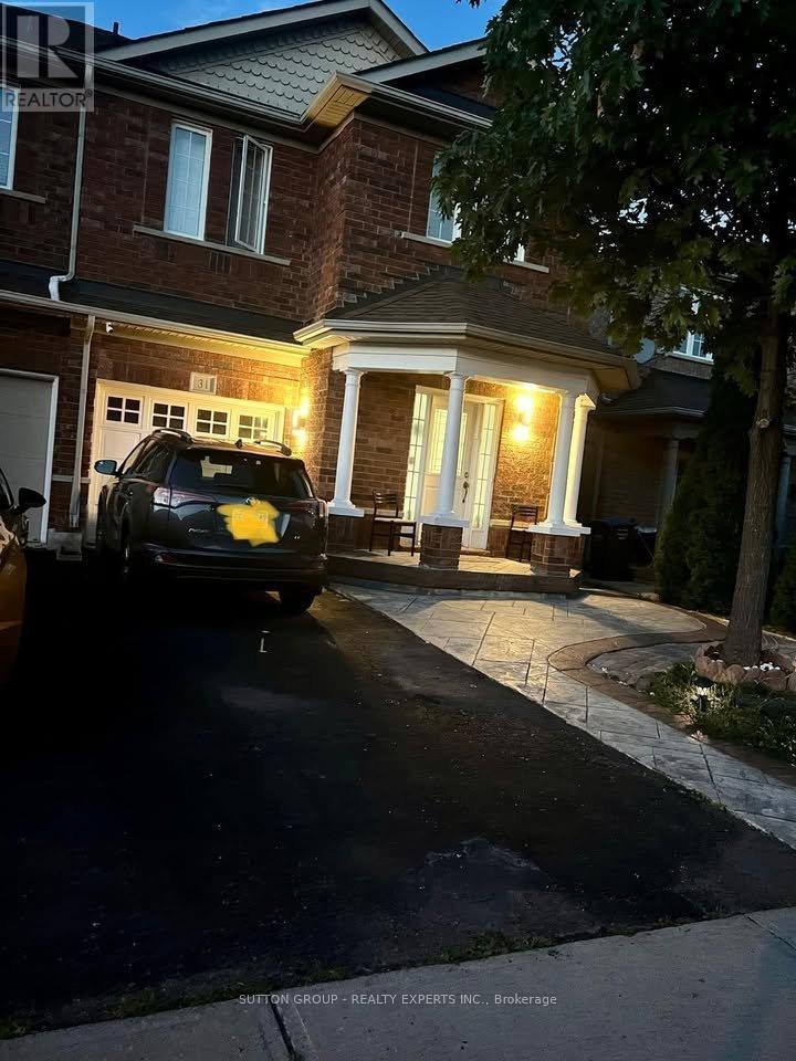 31 Farthingale Crescent, Brampton, Ontario  L7A 1S8 - Photo 17 - W12613350