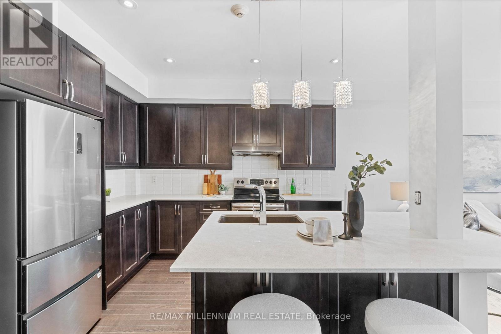 6 - 62 Preston Meadow Avenue, Mississauga (Hurontario), Ontario  L4Z 0C8 - Photo 10 - W12613352