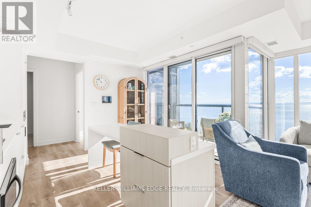 1207 - 370 Martha Street, Burlington, Ontario  L7R 0G9 - Photo 15 - W12613354