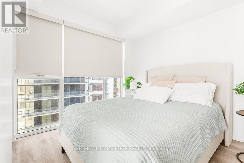 1207 - 370 Martha Street, Burlington, Ontario  L7R 0G9 - Photo 25 - W12613354