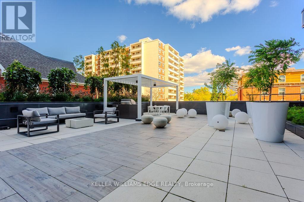 1207 - 370 Martha Street, Burlington, Ontario  L7R 0G9 - Photo 39 - W12613354