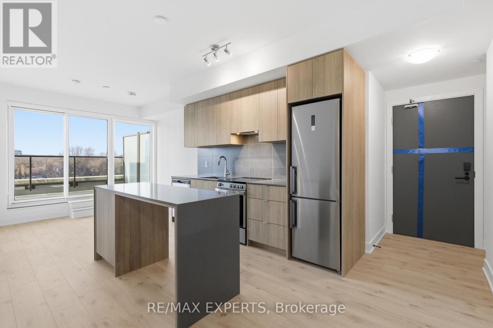 2088 James Street, Burlington, Ontario  L7R 0H2 - Photo 13 - W12613360