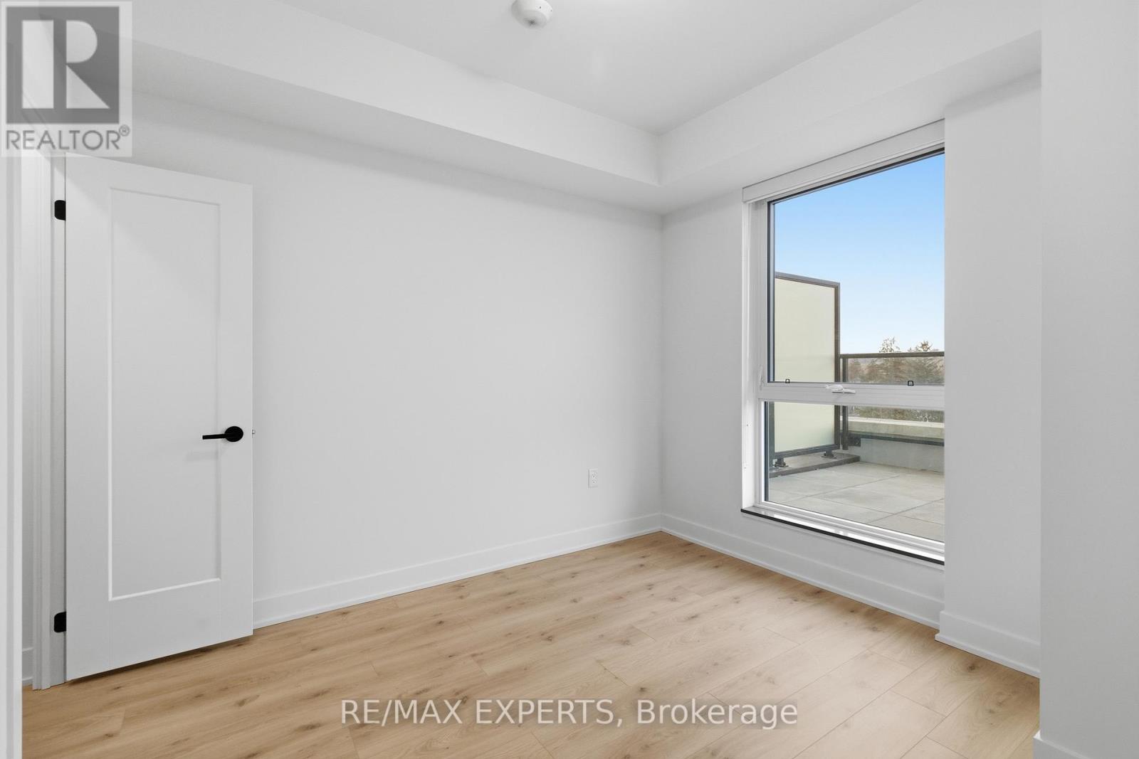 2088 James Street, Burlington, Ontario  L7R 0H2 - Photo 17 - W12613360