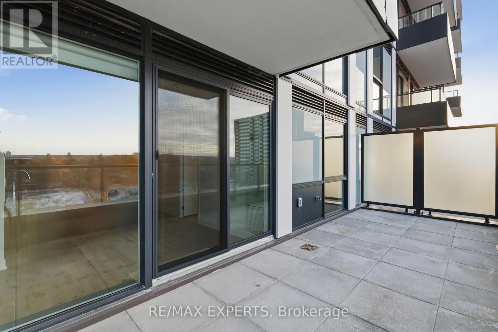 2088 James Street, Burlington, Ontario  L7R 0H2 - Photo 19 - W12613360