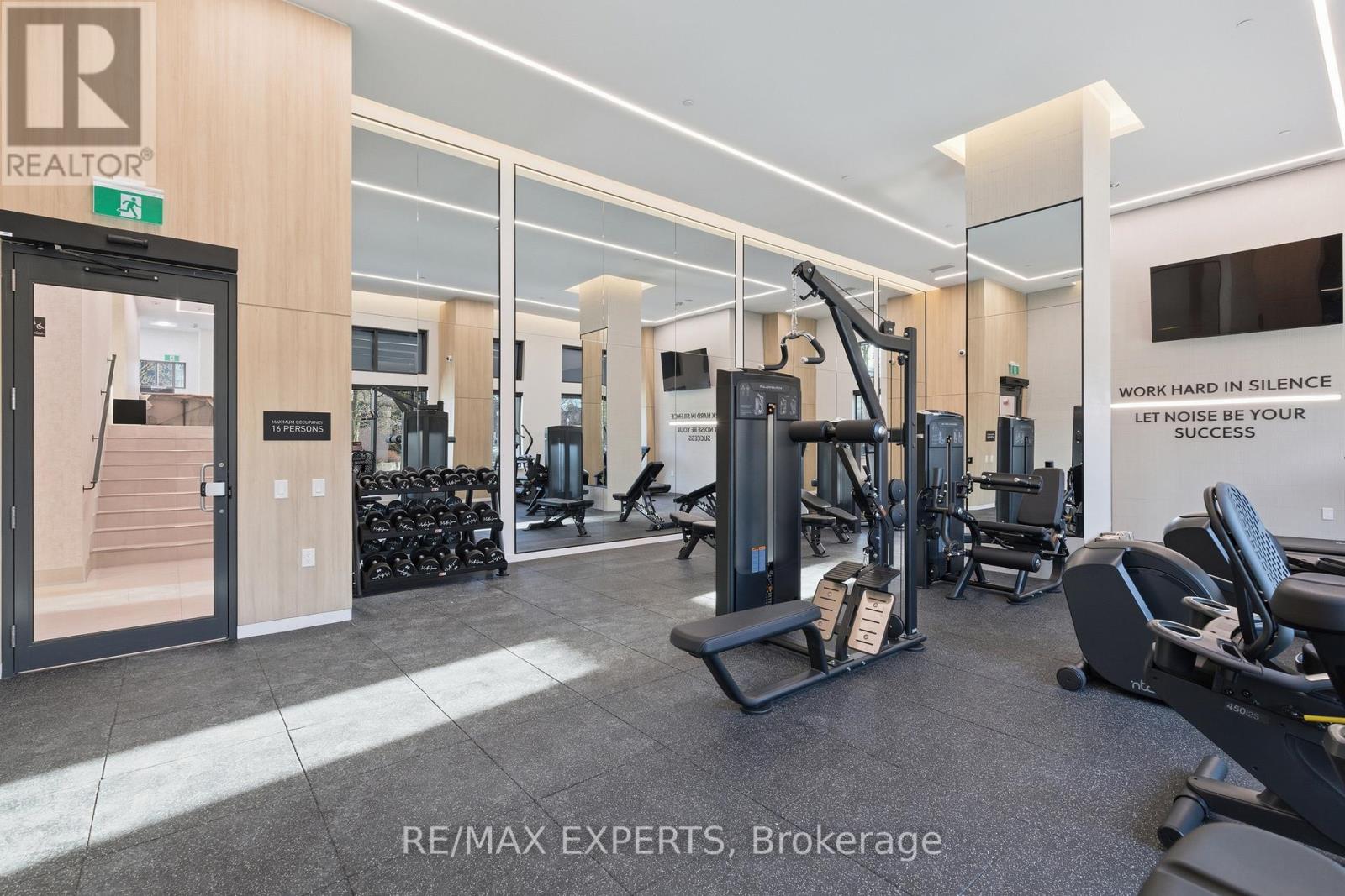 2088 James Street, Burlington, Ontario  L7R 0H2 - Photo 7 - W12613360