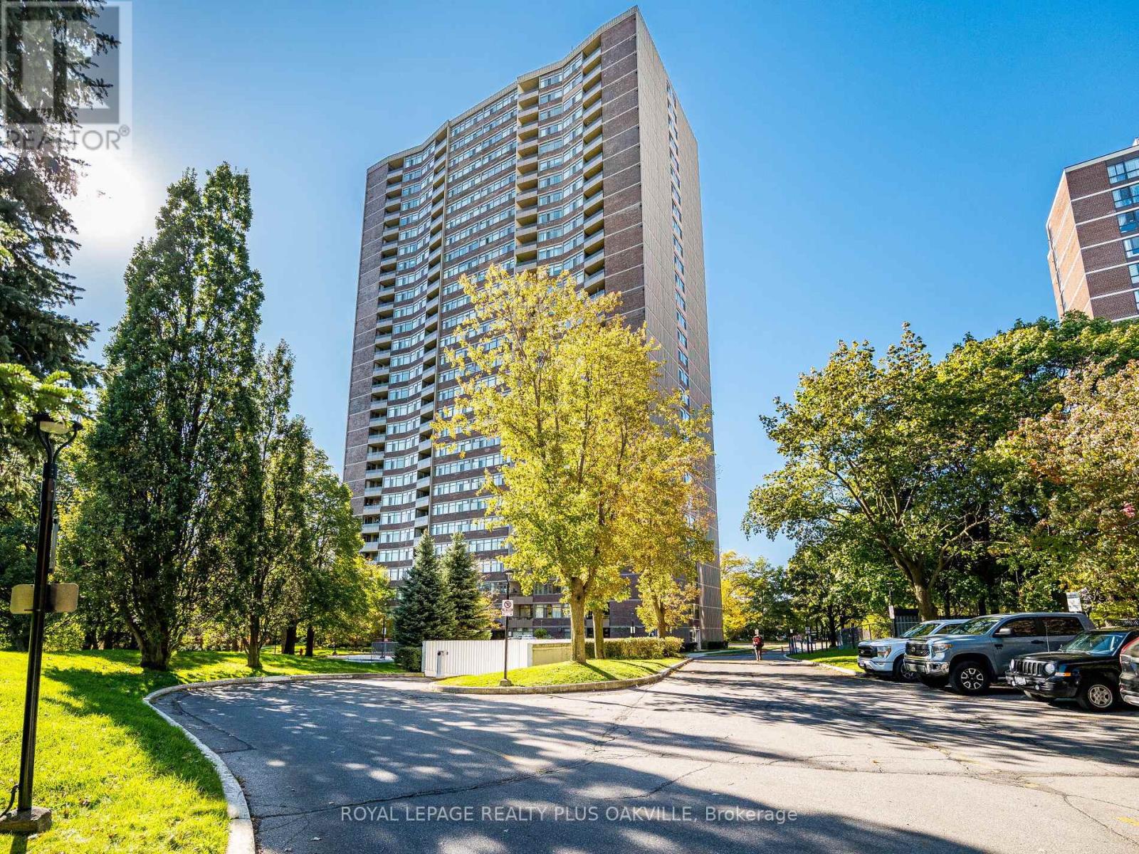 2006 - 3100 KIRWIN AVENUE, Mississauga, Ontario
