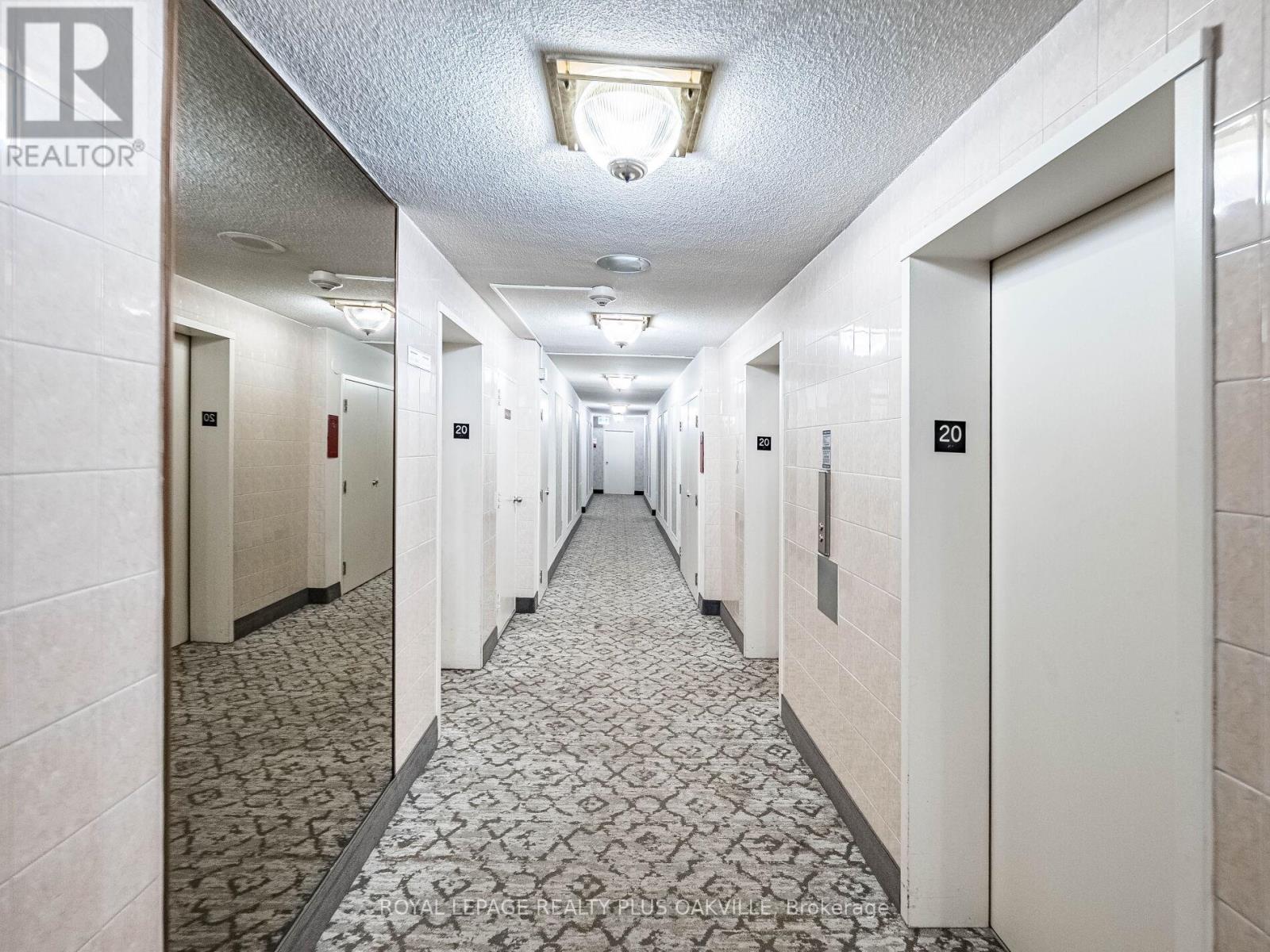 2006 - 3100 Kirwin Avenue, Mississauga, Ontario  L5A 3S6 - Photo 5 - W12613372