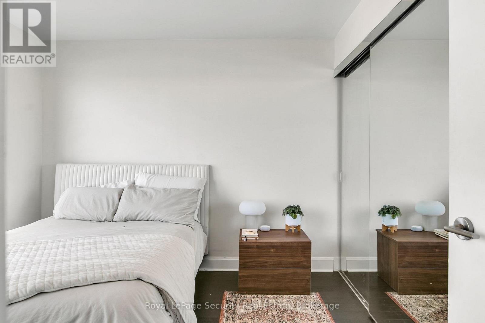 3206 - 33 Shore Breeze Drive, Toronto, Ontario  M8V 0G1 - Photo 16 - W12613386