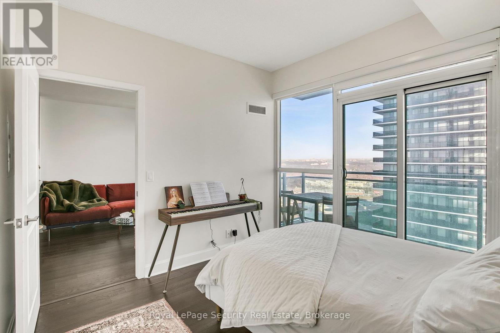 3206 - 33 Shore Breeze Drive, Toronto, Ontario  M8V 0G1 - Photo 19 - W12613386