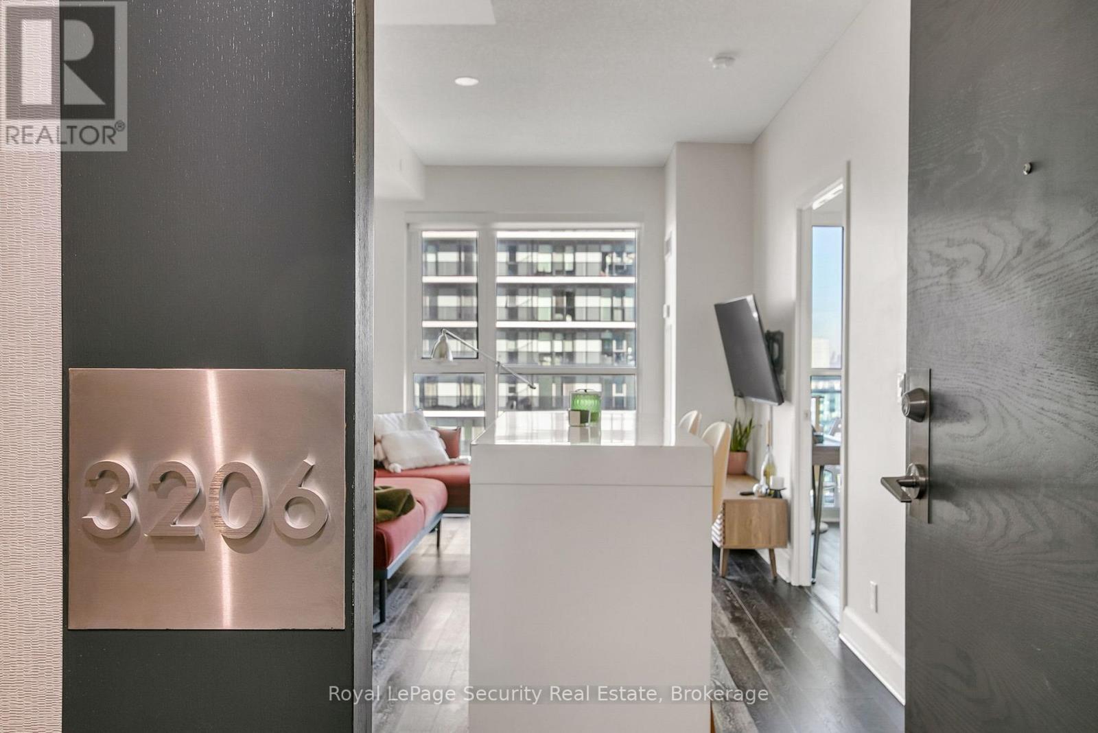 3206 - 33 Shore Breeze Drive, Toronto, Ontario  M8V 0G1 - Photo 2 - W12613386