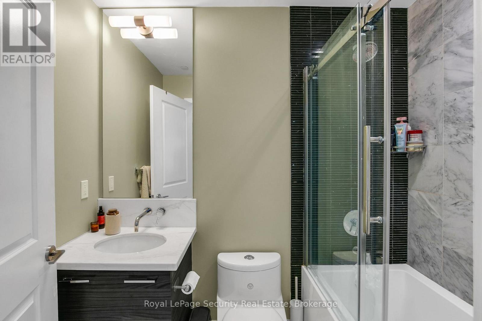 3206 - 33 Shore Breeze Drive, Toronto, Ontario  M8V 0G1 - Photo 20 - W12613386