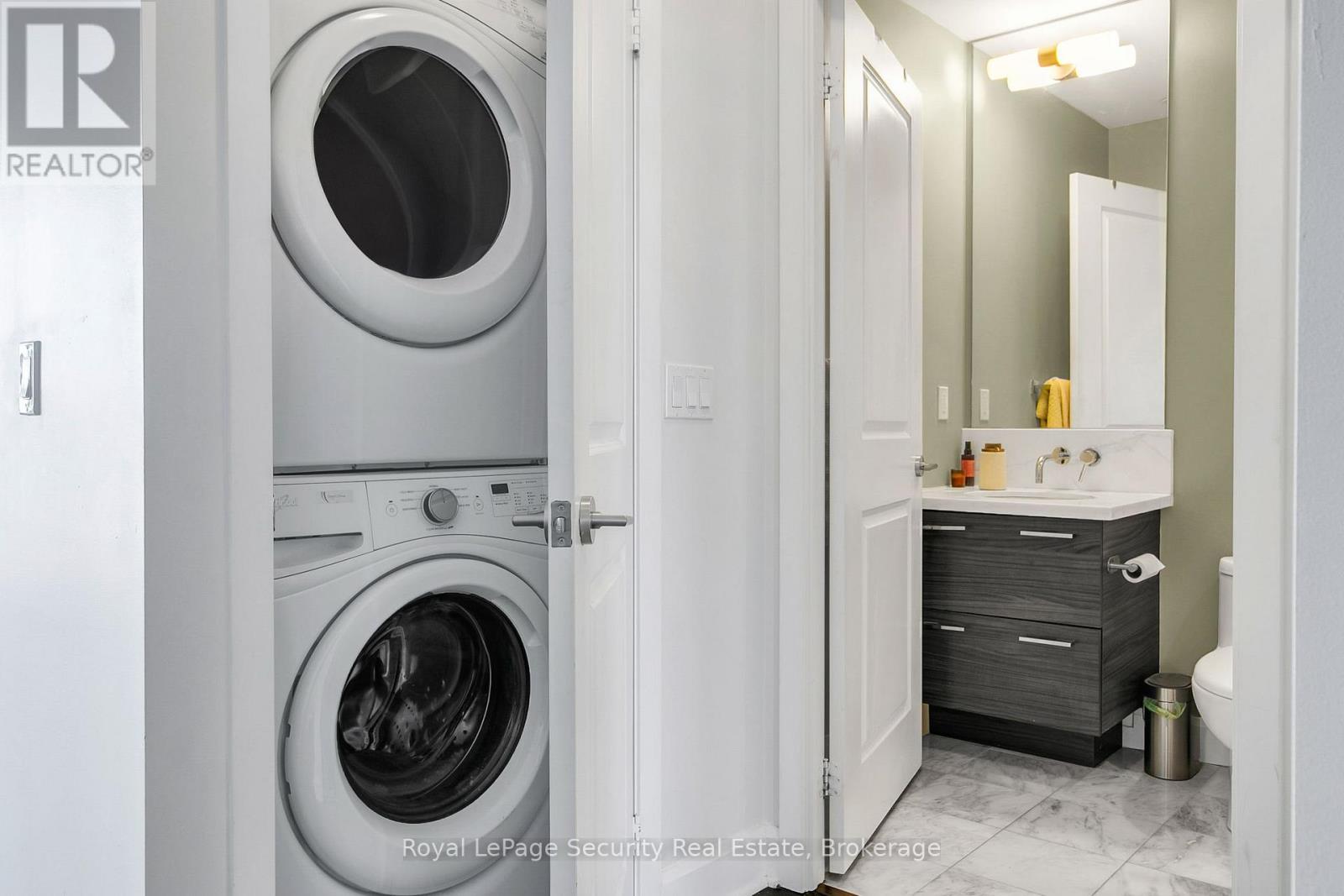 3206 - 33 Shore Breeze Drive, Toronto, Ontario  M8V 0G1 - Photo 21 - W12613386