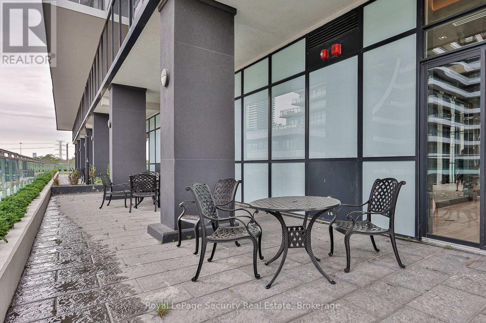 3206 - 33 Shore Breeze Drive, Toronto, Ontario  M8V 0G1 - Photo 33 - W12613386