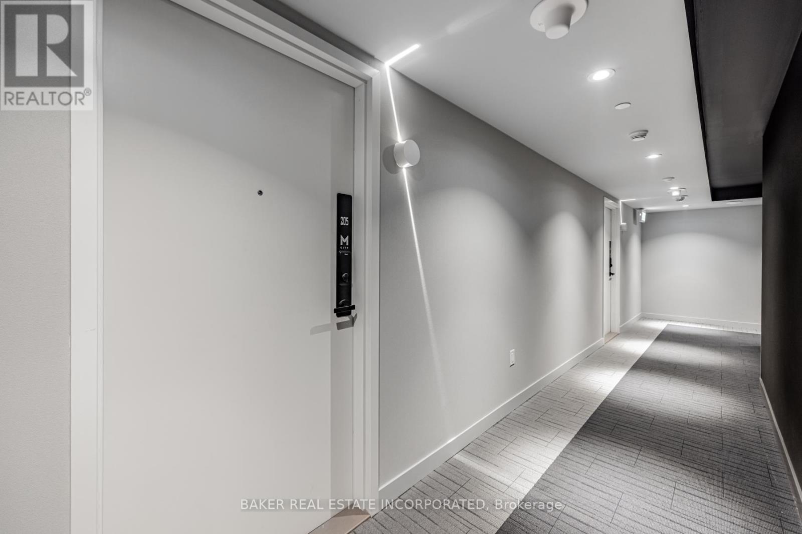 205 - 3883 Quartz Road, Mississauga, Ontario  L5B 0M4 - Photo 4 - W12613404