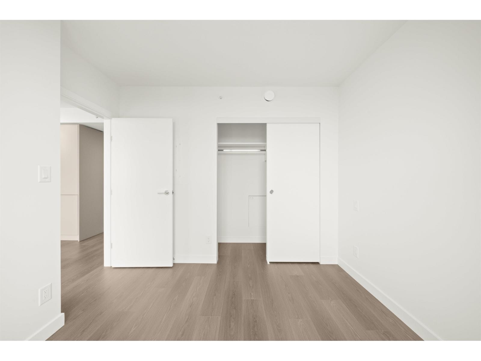 4208 13745 George Junction, Surrey, British Columbia  V3T 4Y3 - Photo 15 - R3064623