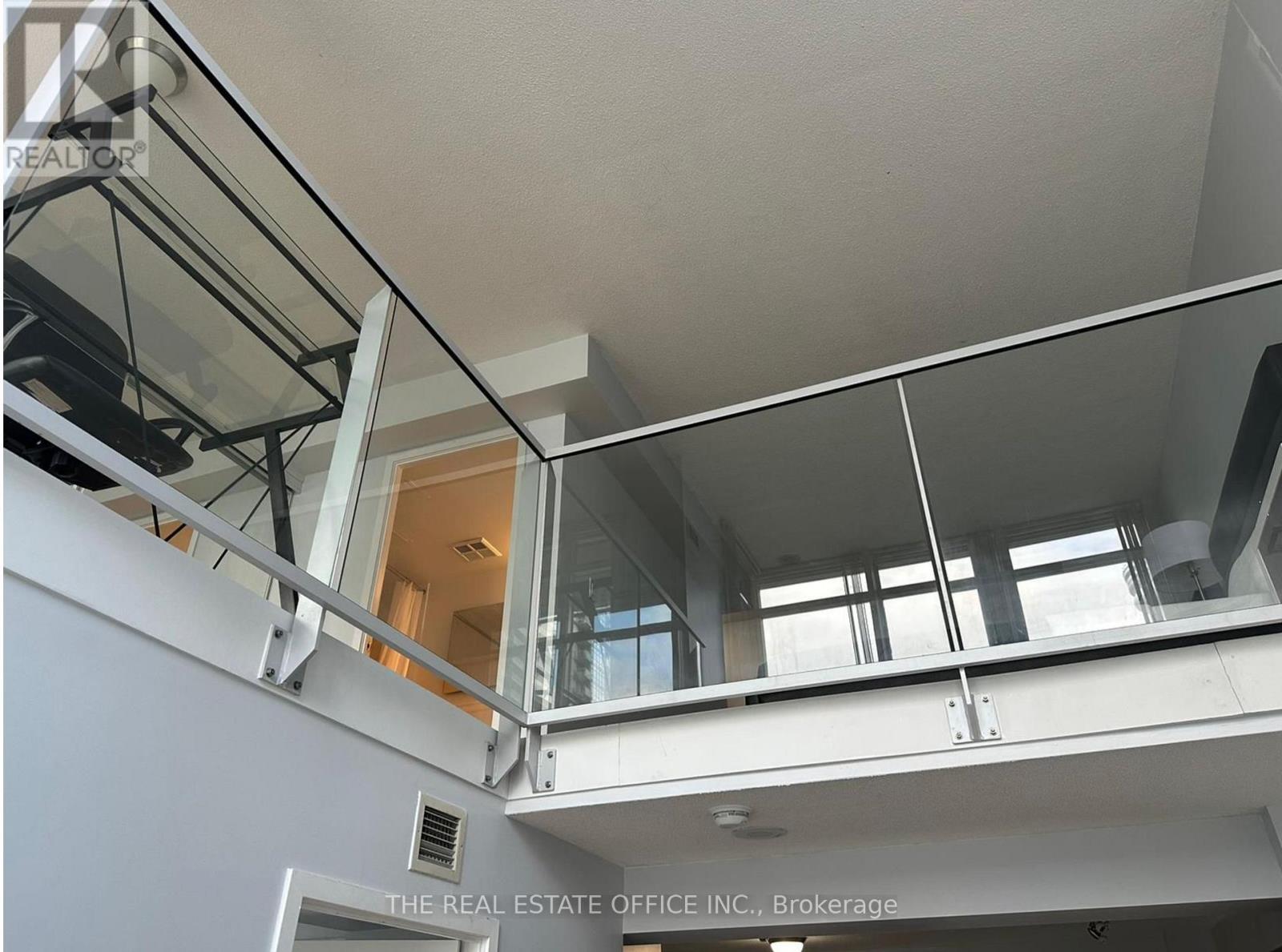 2808 - 15 Fort York Boulevard, Toronto, Ontario M5V 3Y4 - Photo 3 - C12611680