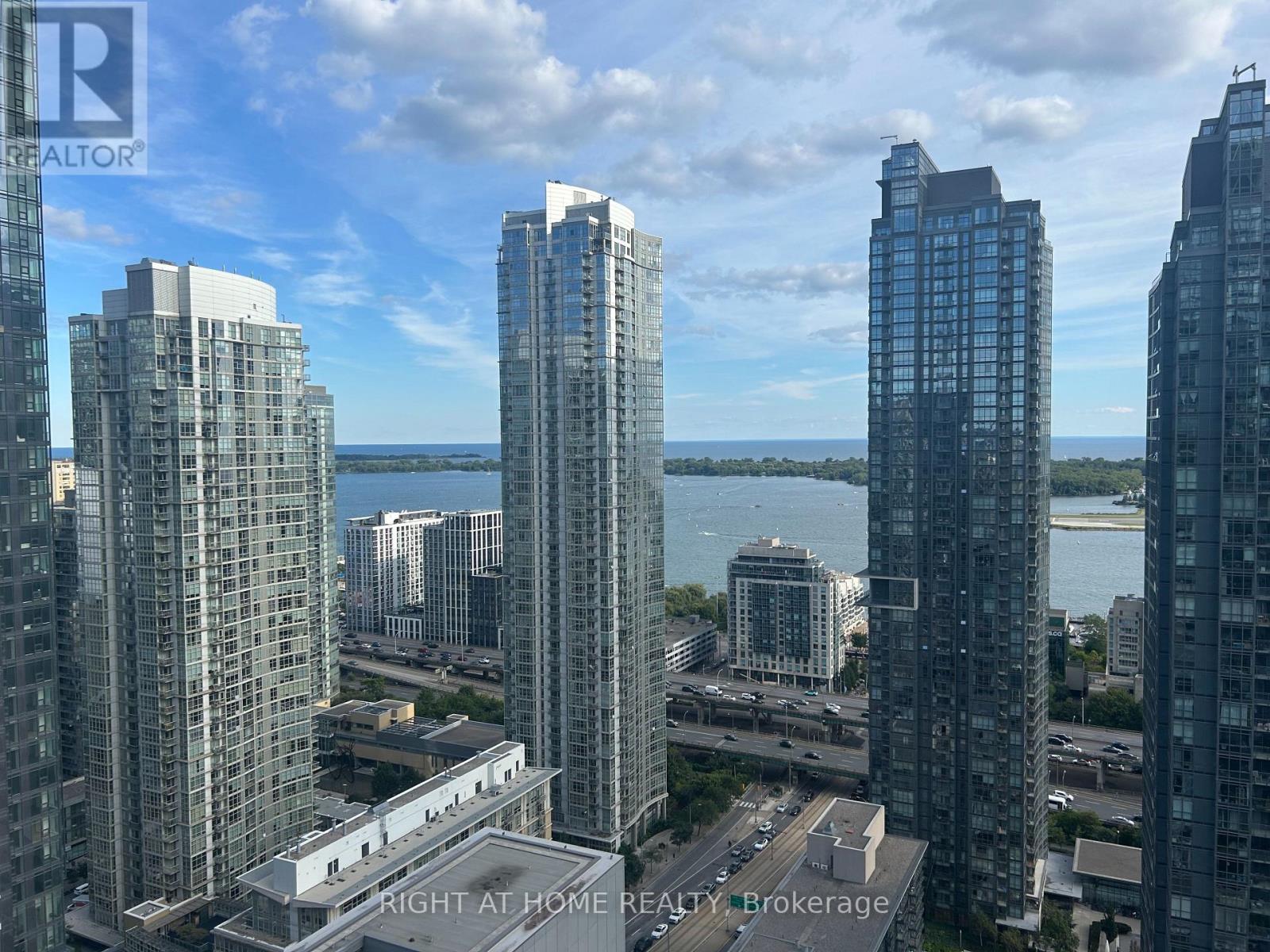 3702 - 25 Telegram Mews, Toronto, Ontario M5V 3Z1 - Photo 15 - C12612724