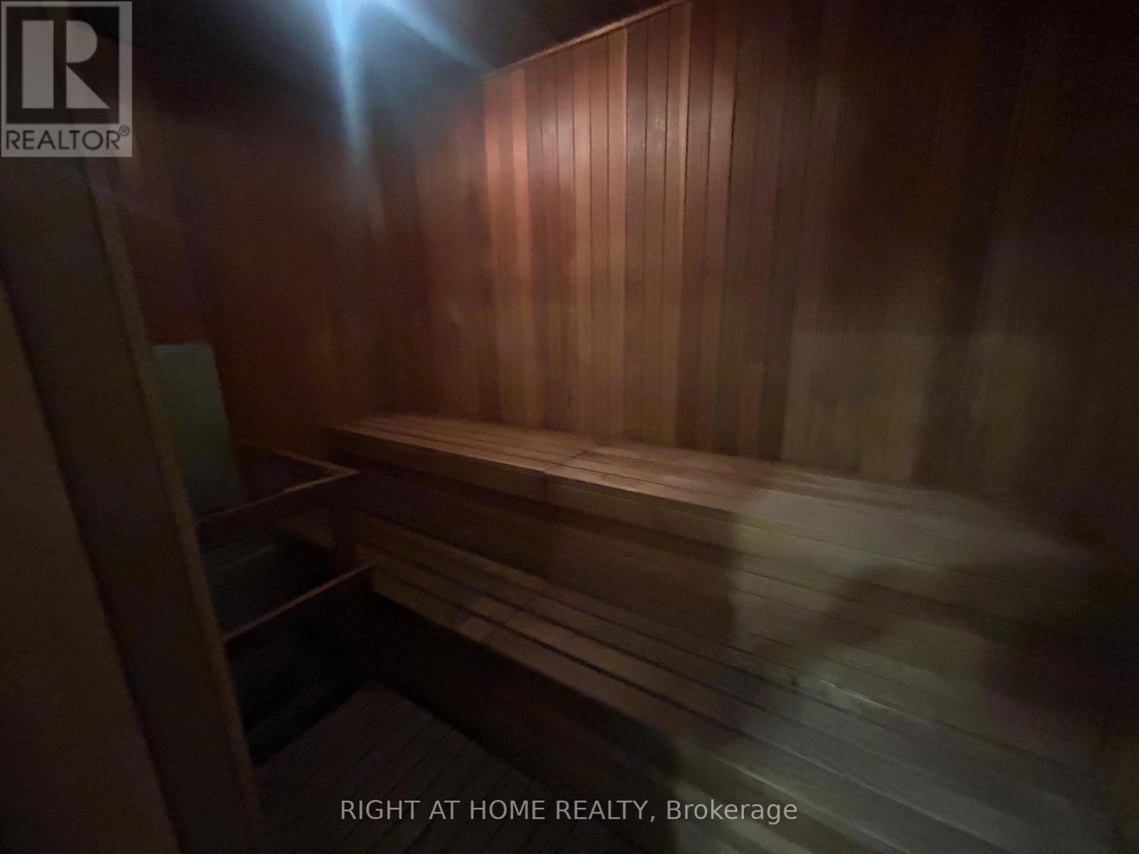 3702 - 25 Telegram Mews, Toronto, Ontario M5V 3Z1 - Photo 34 - C12612724