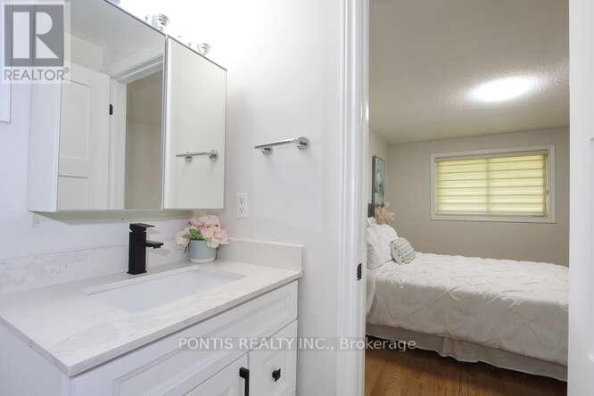 72 Sheldrake Court, Brampton, Ontario L6Y 2W9 - Photo 21 - W12612370